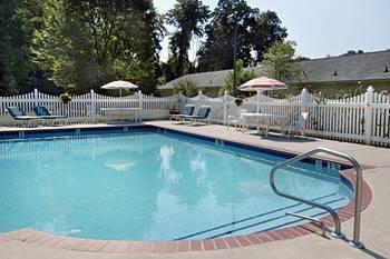 Newport News Inn Facilidades foto