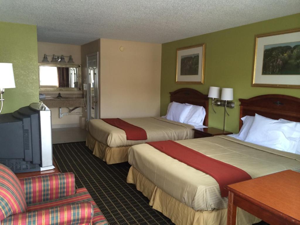 Newport News Inn Habitación foto